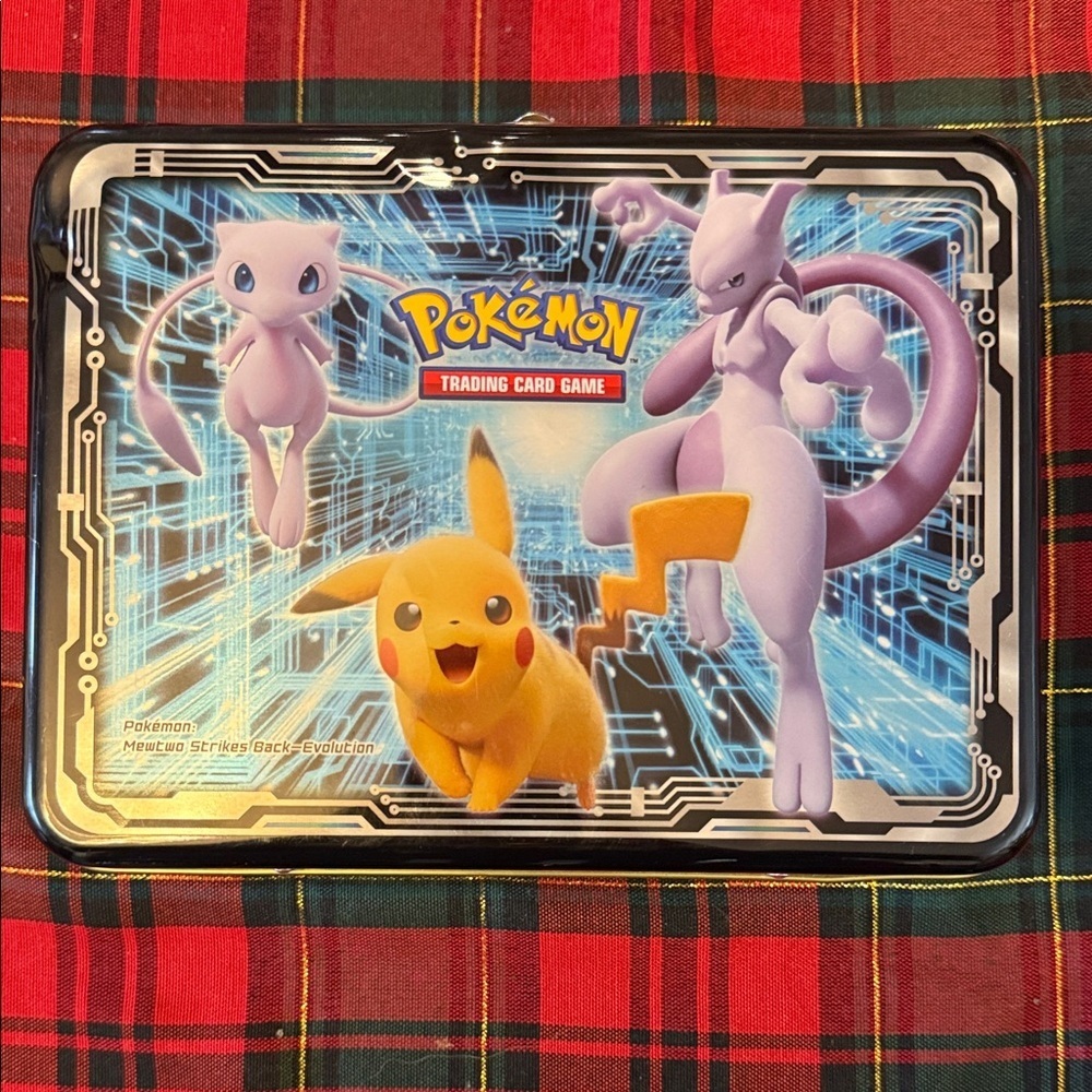 Pokemon Tin with Pikachu, Mew, and Mewtwo. Collector tin lunchbox